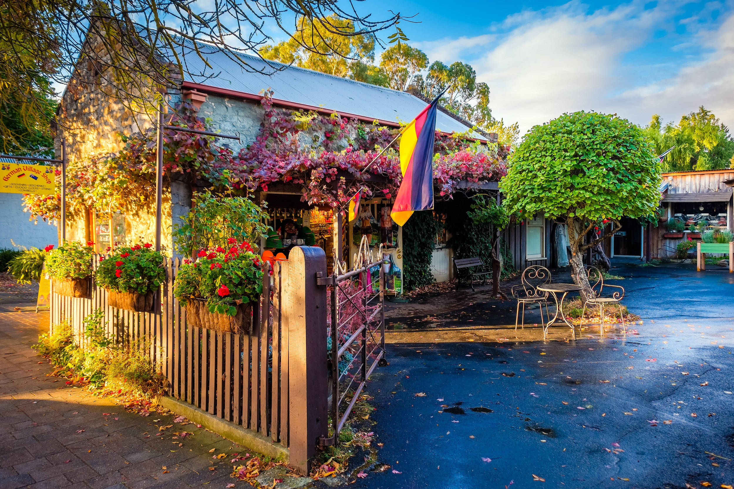 Visit Adelaide Hills I Hahndorf, Mount Barker & Surrounds Visit